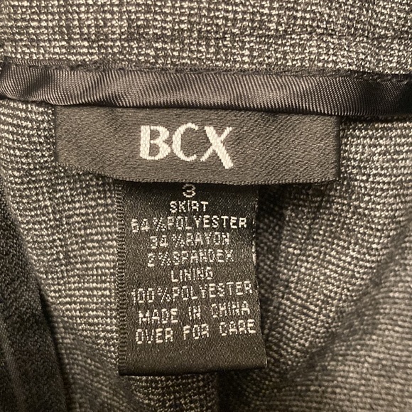 BCX Dark grey pencil skirt, size 3 - Picture 5 of 5
